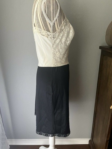VTG Black White Dupont Nylon Lace Van Raalte Full Slip 34A Small - Picture 3 of 6